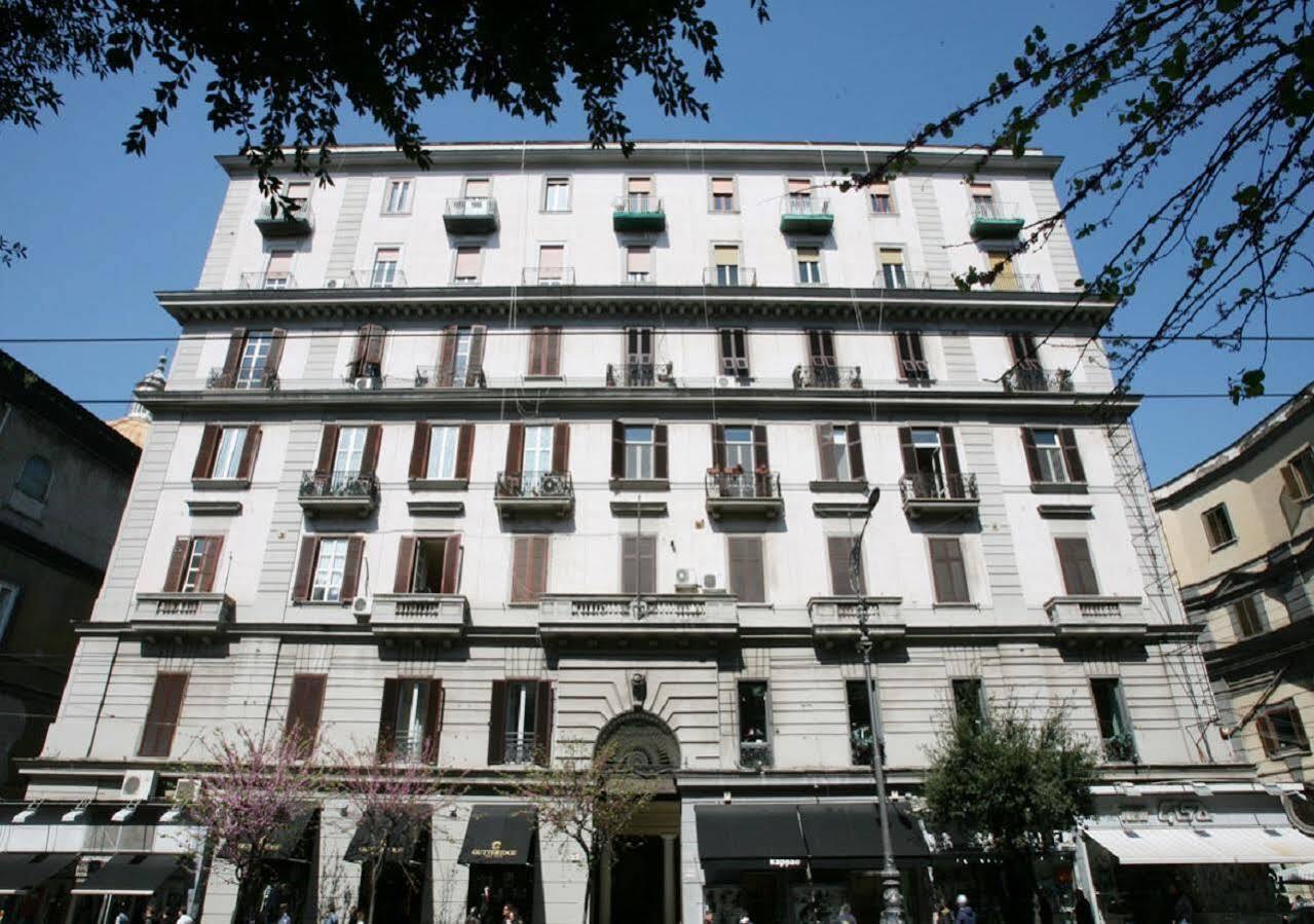 Napoli'S Gold Hotel Kültér fotó